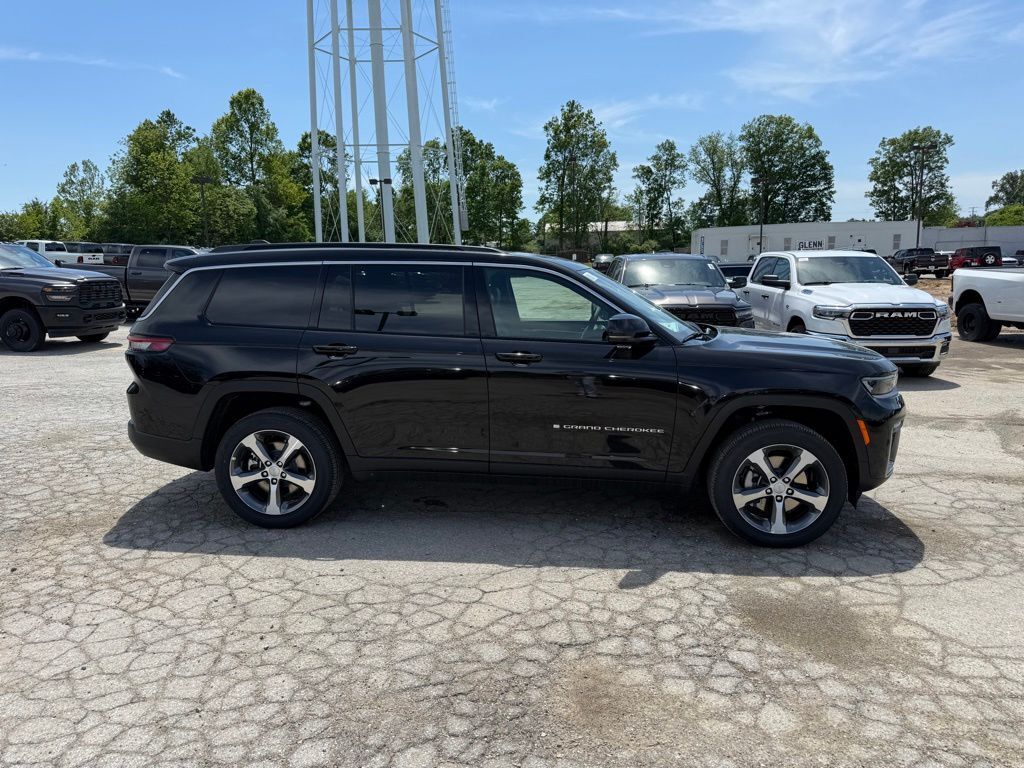 2026 Jeep Grand Cherokee L Limited Crestwood KY