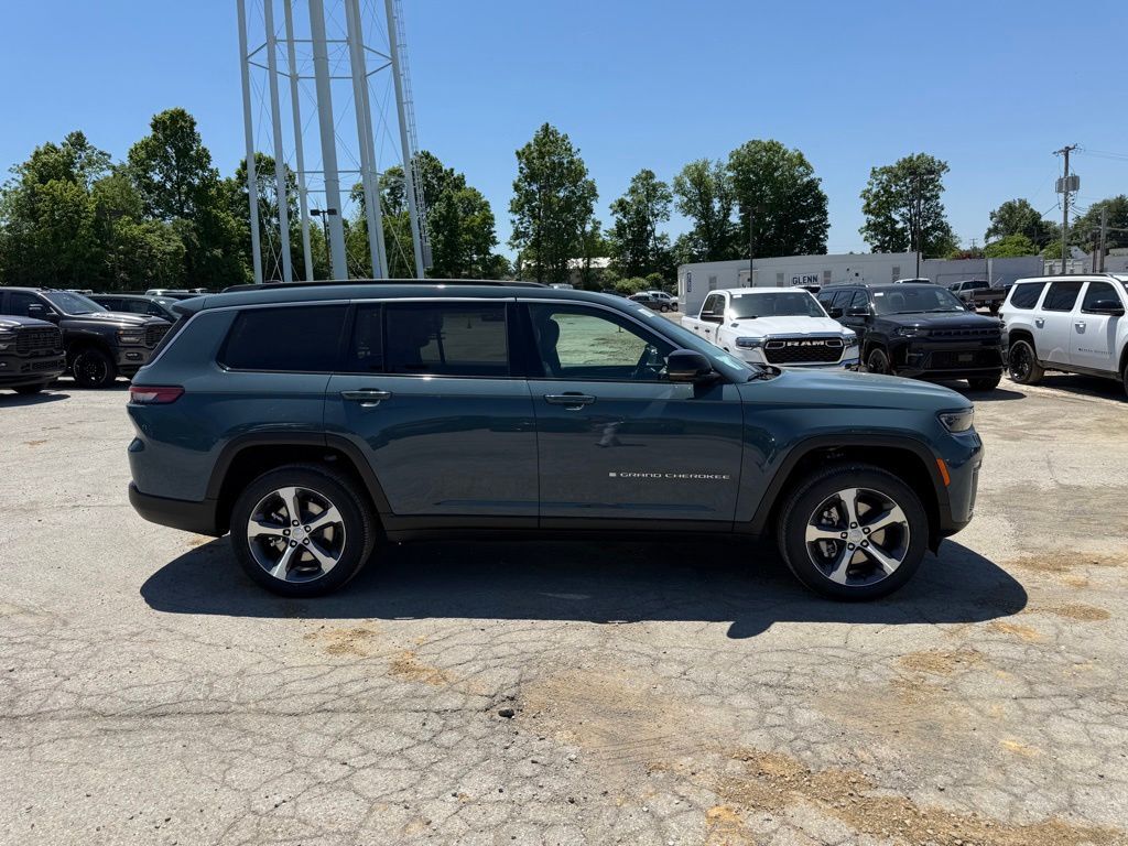 2026 Jeep Grand Cherokee L Limited Crestwood KY