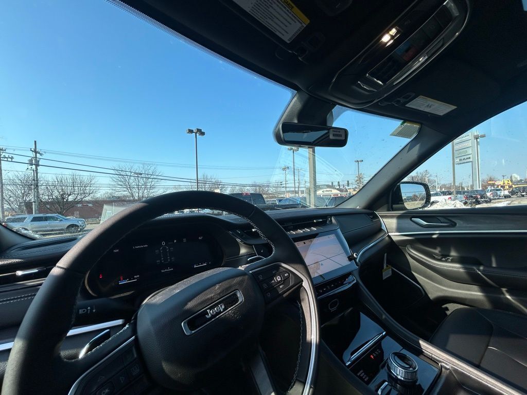 2026 Jeep Grand Cherokee L Limited Crestwood KY