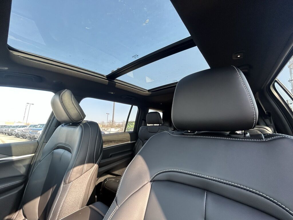 2026 Jeep Grand Cherokee L Limited Crestwood KY