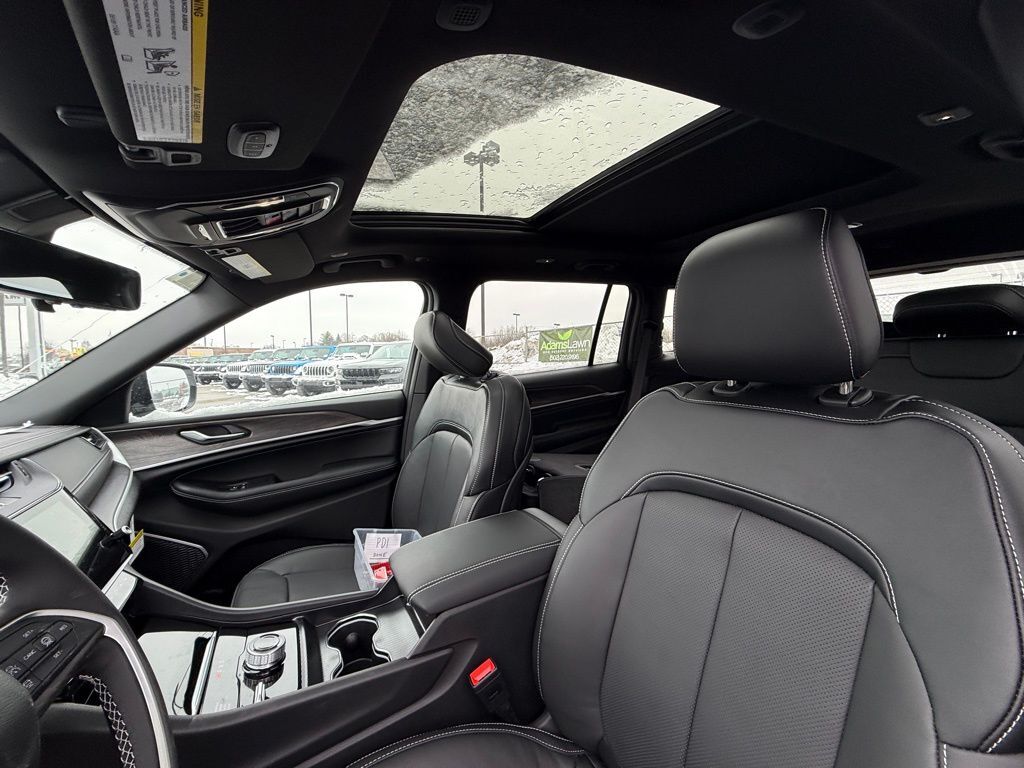 2026 Jeep Grand Cherokee L Limited Crestwood KY