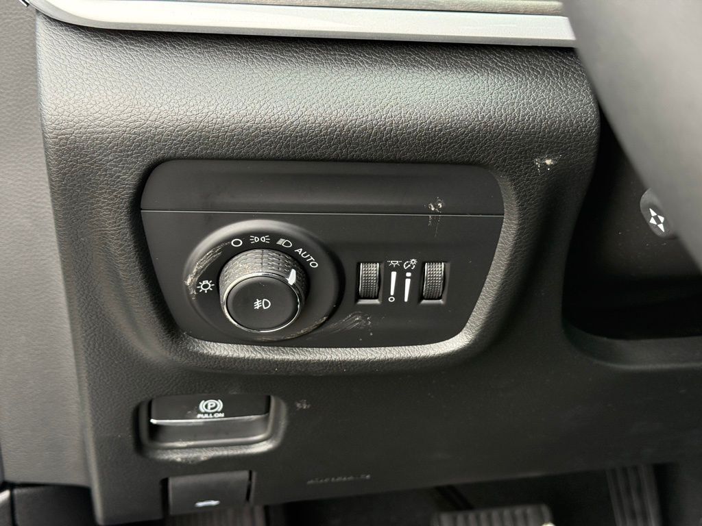 2026 Jeep Grand Cherokee L Limited Crestwood KY