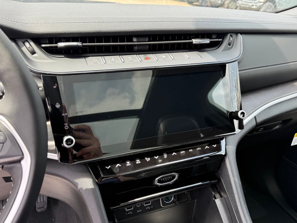 2026 Jeep Grand Cherokee L Limited Crestwood KY