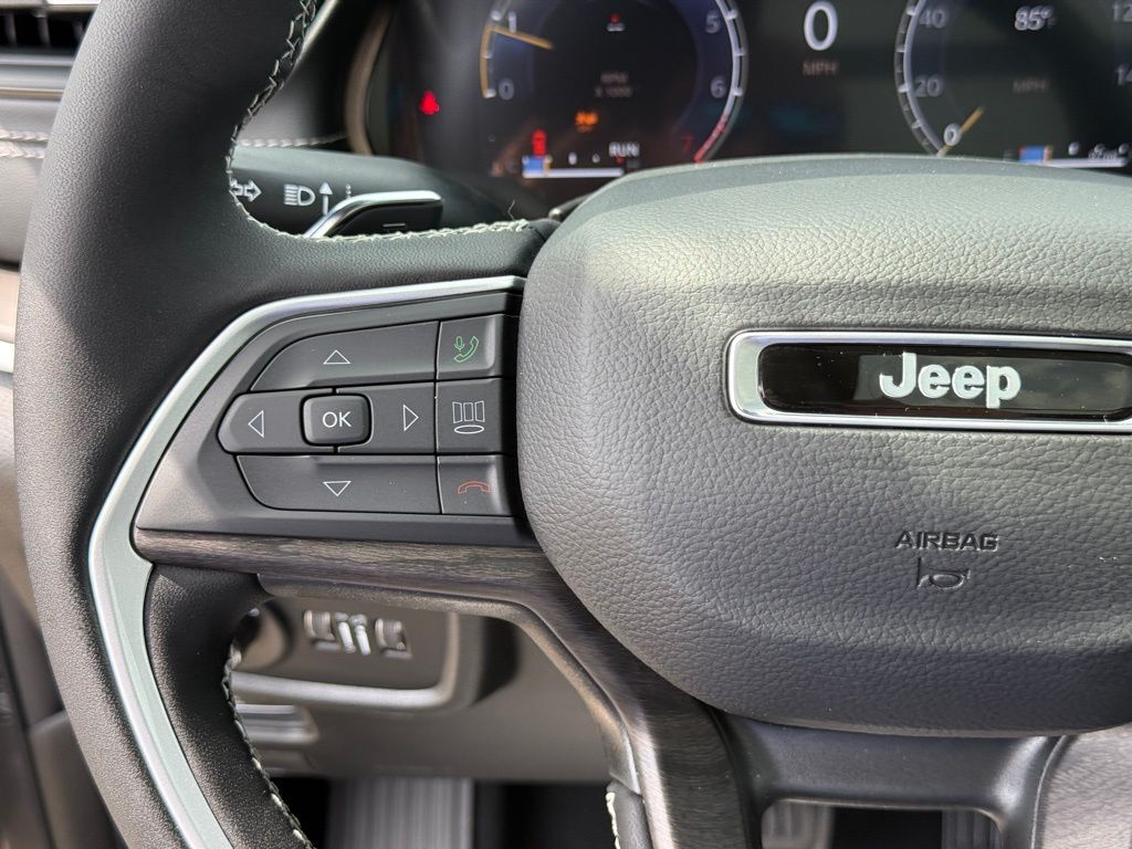 2026 Jeep Grand Cherokee L Limited Crestwood KY