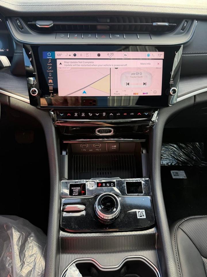 2026 Jeep Grand Cherokee L Limited Orange MA