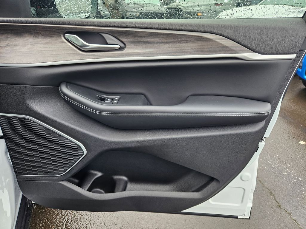 2026 Jeep Grand Cherokee L Limited Gresham OR