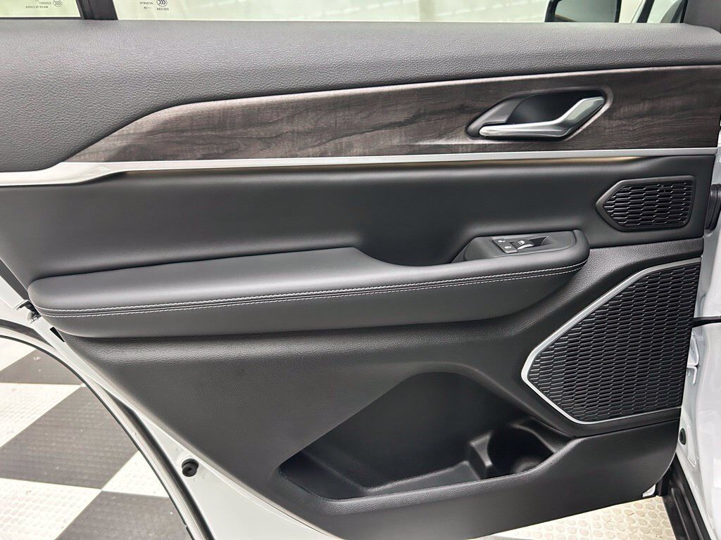 2026 Jeep Grand Cherokee L Limited Portland OR