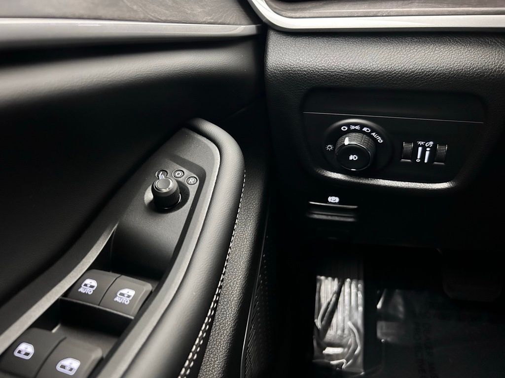 2026 Jeep Grand Cherokee L Limited Portland OR