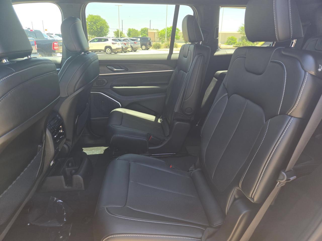 2026 Jeep Grand Cherokee L Limited Reserve Castroville TX