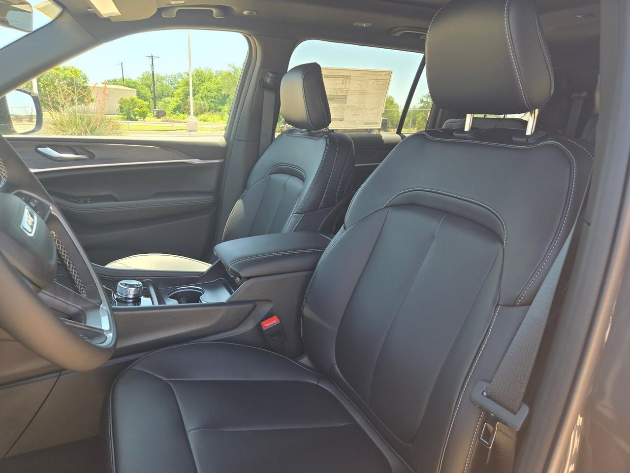 2026 Jeep Grand Cherokee L Limited Castroville TX