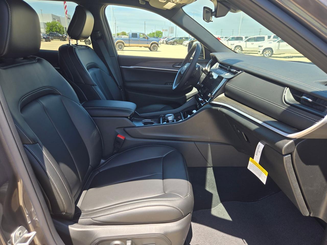 2026 Jeep Grand Cherokee L Limited Castroville TX