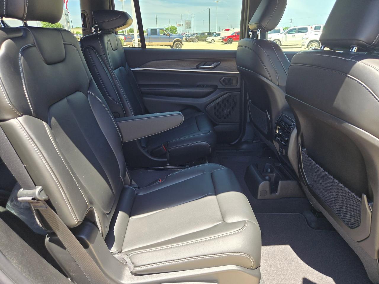 2026 Jeep Grand Cherokee L Limited Castroville TX
