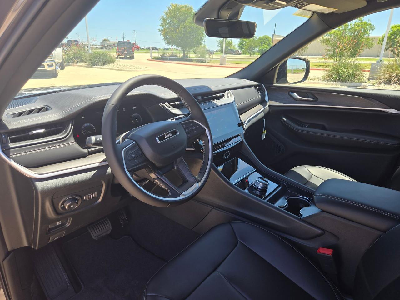 2026 Jeep Grand Cherokee L Limited Castroville TX