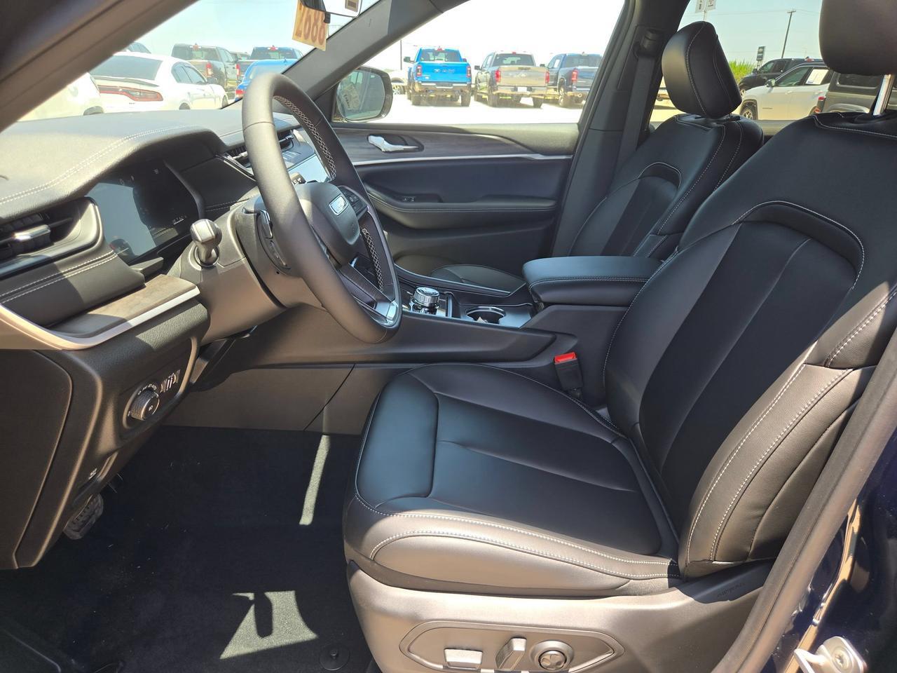 2026 Jeep Grand Cherokee L Limited Castroville TX