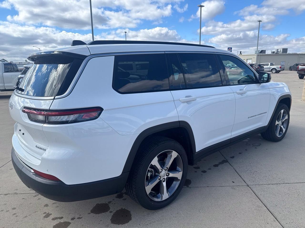 2026 Jeep Grand Cherokee L Limited Watertown SD
