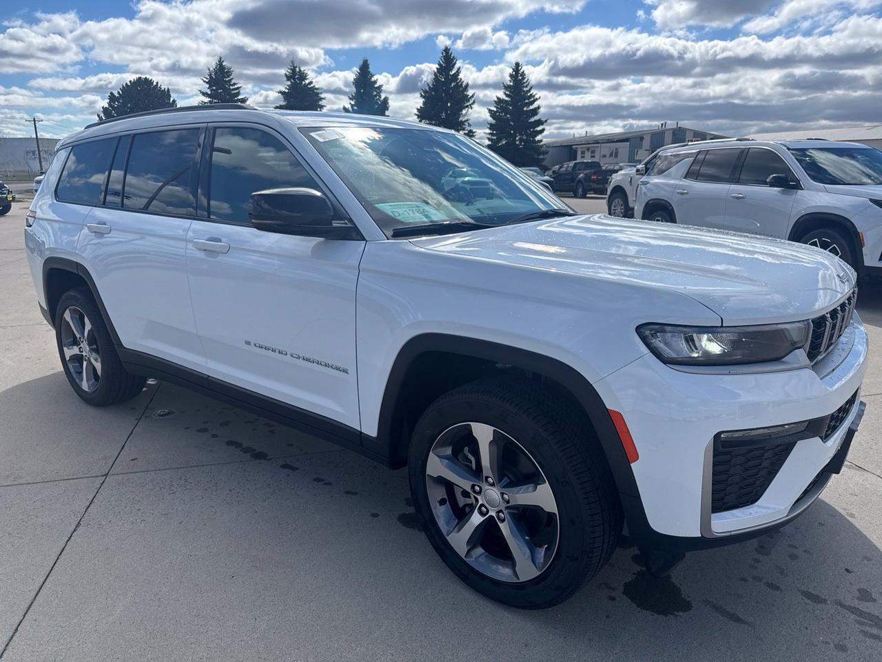 2026 Jeep Grand Cherokee L Limited Watertown SD