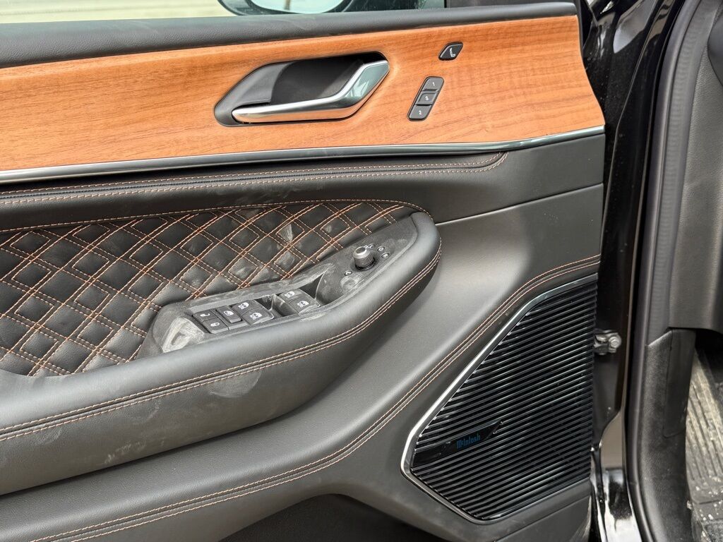 2026 Jeep Grand Cherokee L Summit Crestwood KY