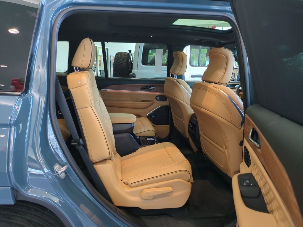 2026 Jeep Grand Cherokee L Summit Gresham OR