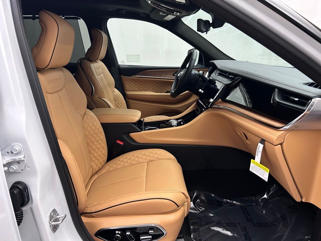 2026 Jeep Grand Cherokee L Summit Portland OR