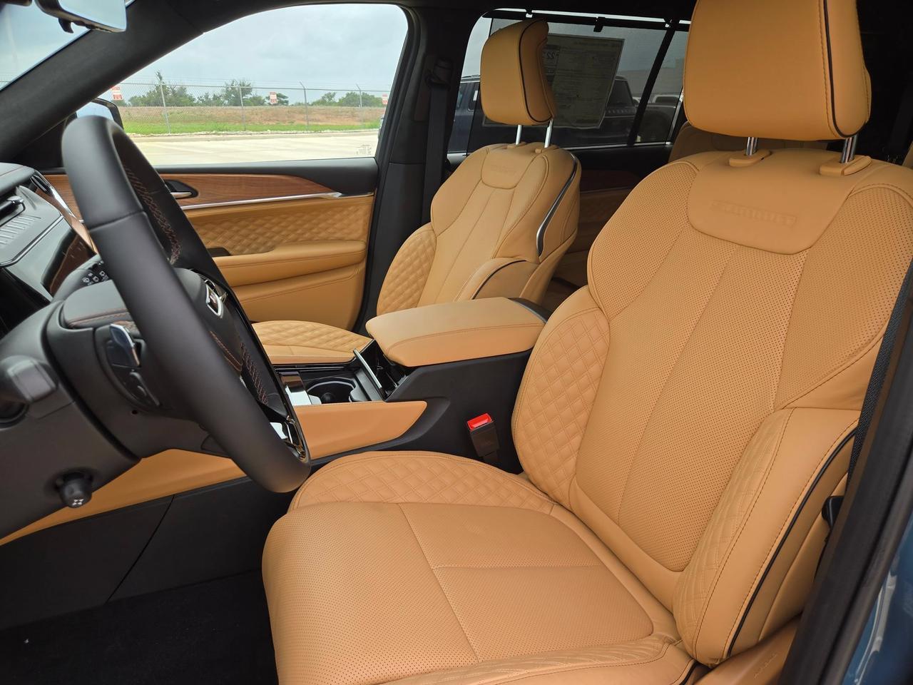 2026 Jeep Grand Cherokee L Summit Castroville TX