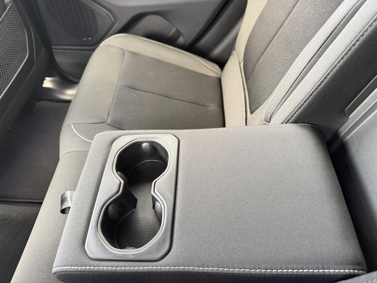 2026 Jeep Grand Cherokee Laredo 4x4 | Silver Zynith | V6 | NAV | Heated Seats | Rearview Camera | Towing | Keyless Entry Redwater AB