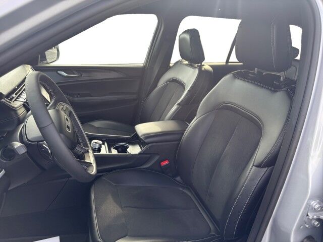 2026 Jeep Grand Cherokee Laredo Altitude Burnet TX