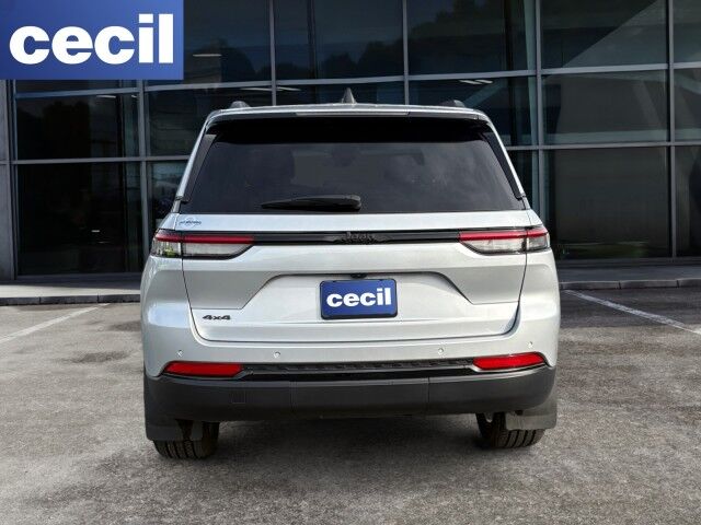 2026 Jeep Grand Cherokee Laredo Altitude Burnet TX