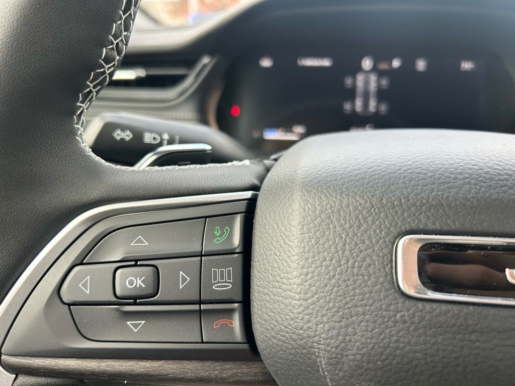2026 Jeep Grand Cherokee Laredo Altitude Crestwood KY