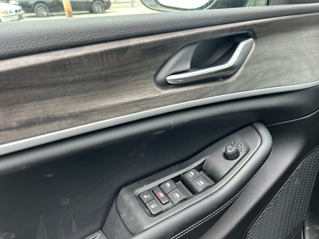 2026 Jeep Grand Cherokee Laredo Altitude Crestwood KY