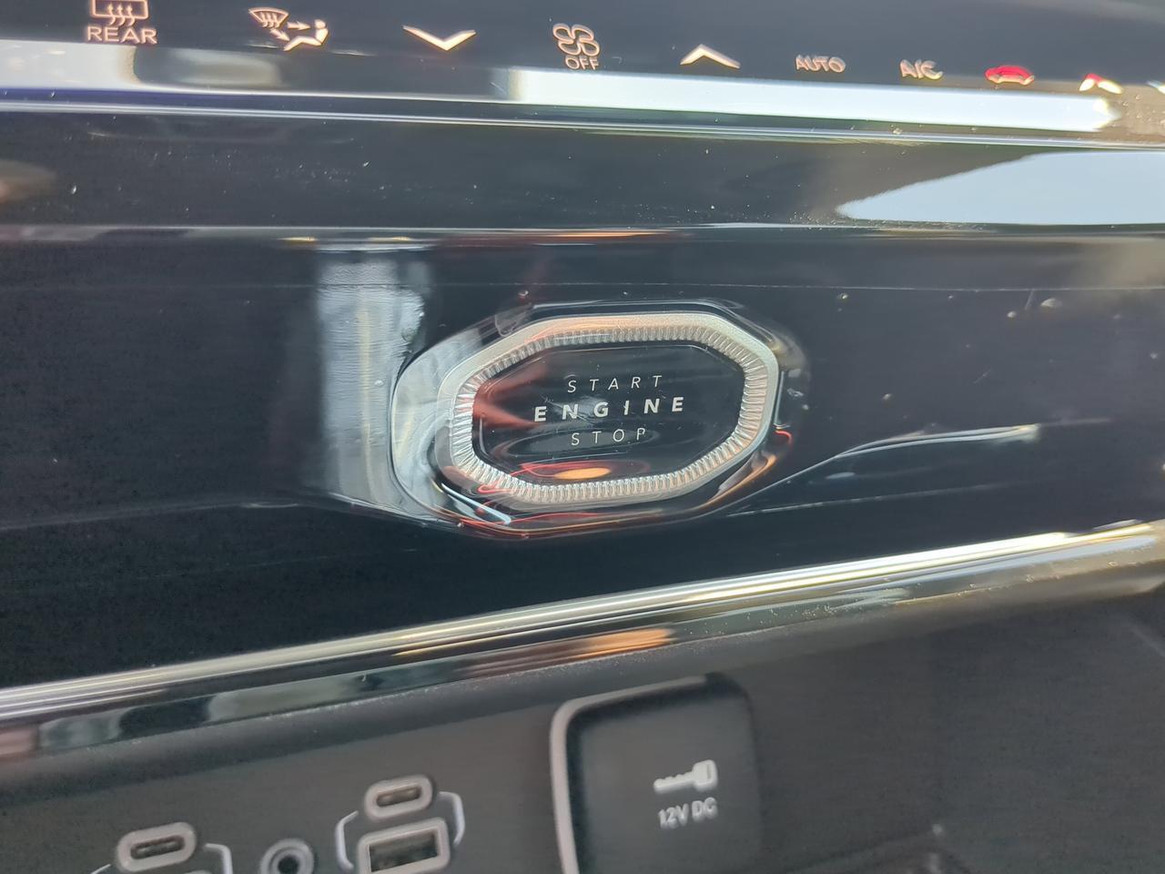 2026 Jeep Grand Cherokee Laredo Altitude Appleton WI