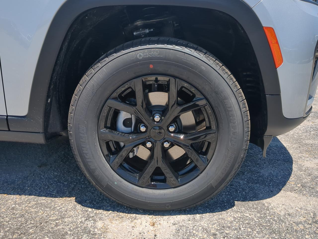 2026 Jeep Grand Cherokee Laredo Altitude Appleton WI