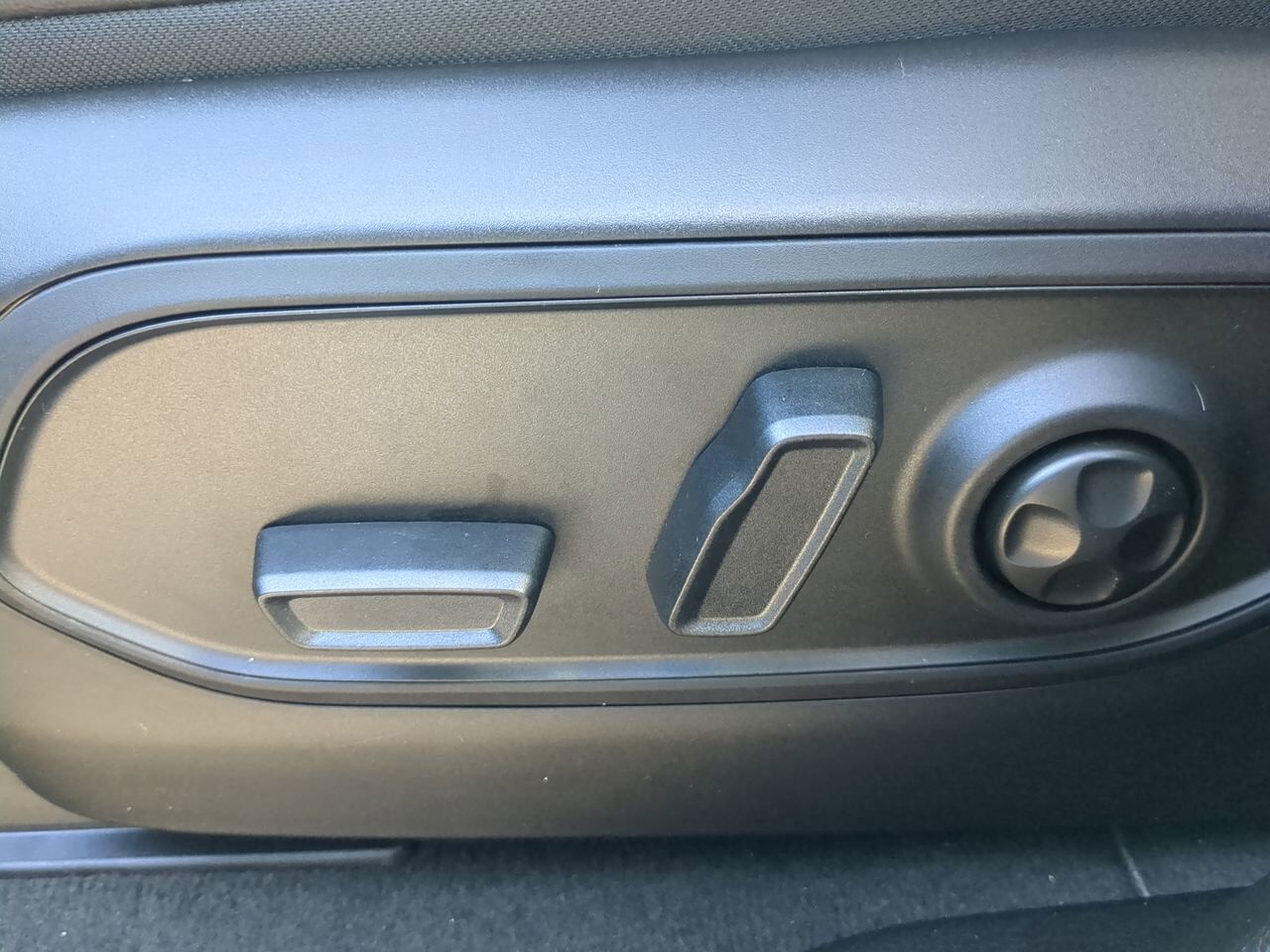 2026 Jeep Grand Cherokee Laredo Altitude Appleton WI