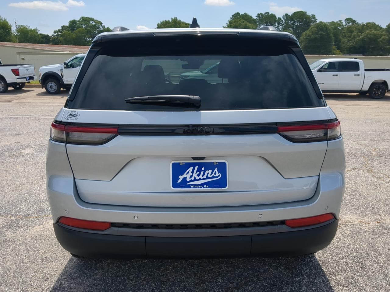 2026 Jeep Grand Cherokee Laredo Altitude Appleton WI