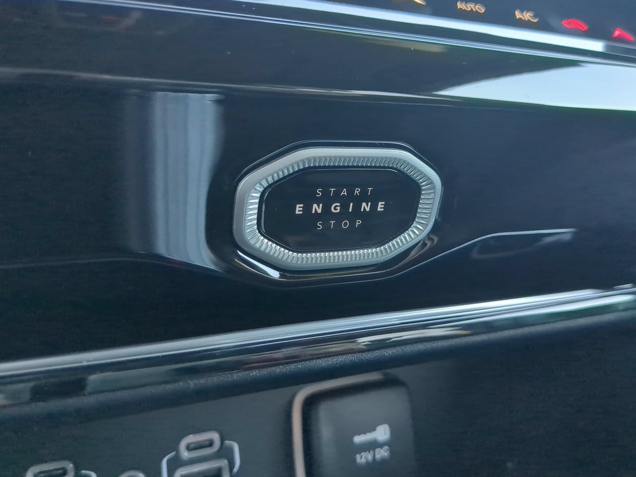 2026 Jeep Grand Cherokee Laredo Altitude Appleton WI