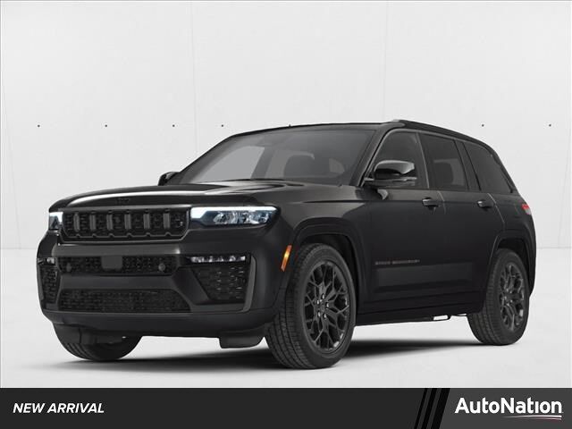 2026 Jeep Grand Cherokee Laredo Altitude