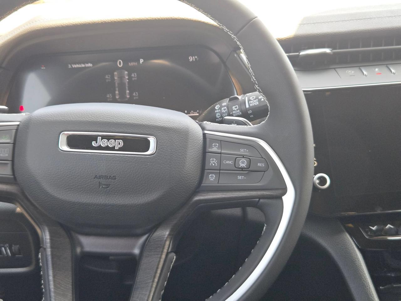 2026 Jeep Grand Cherokee Laredo Altitude Castroville TX