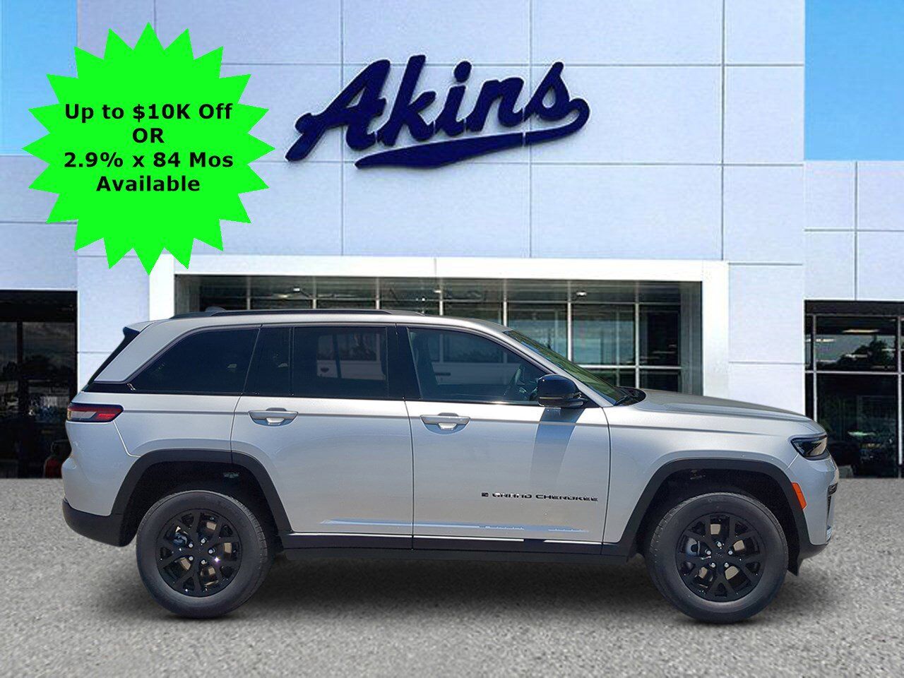2026 Jeep Grand Cherokee Laredo Altitude