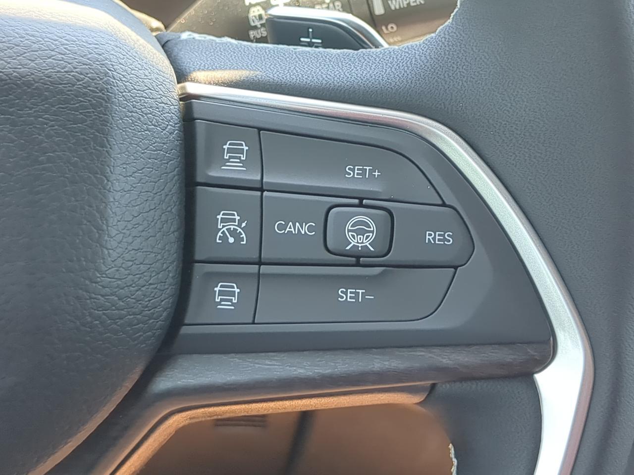 2026 Jeep Grand Cherokee Laredo Altitude Winder GA