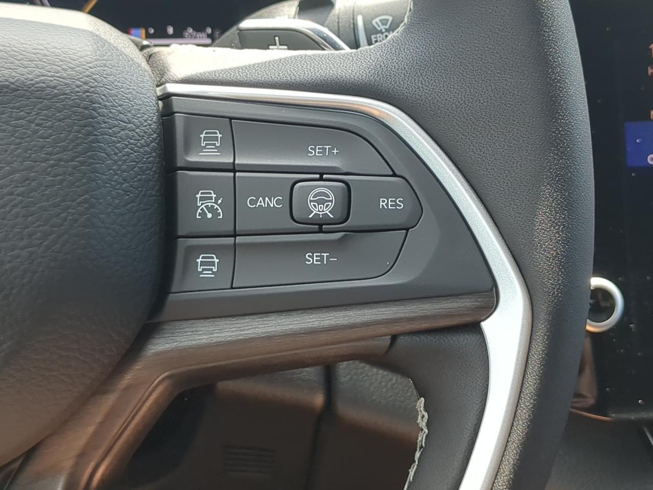 2026 Jeep Grand Cherokee Laredo Altitude Winder GA