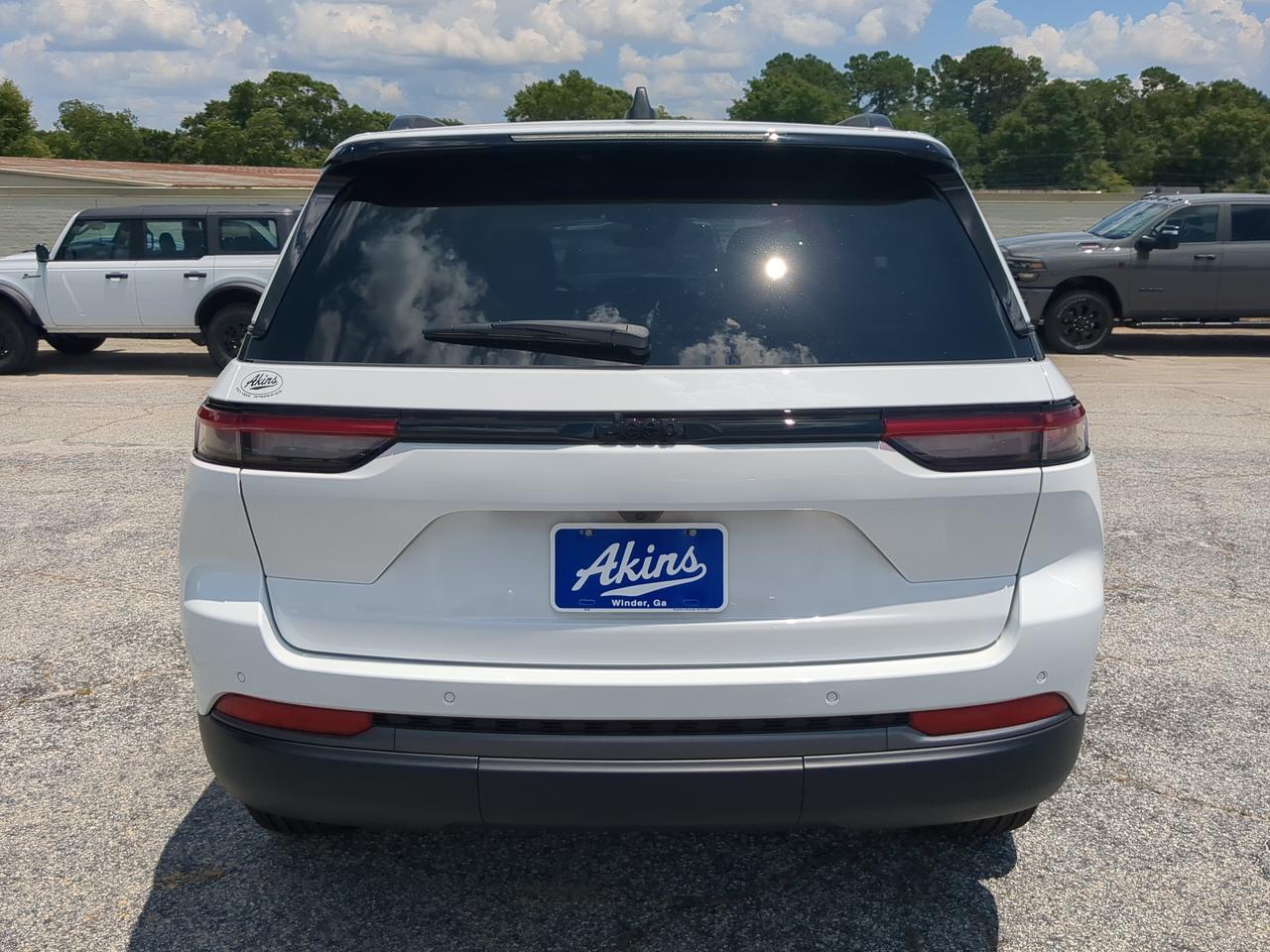 2026 Jeep Grand Cherokee Laredo Altitude Winder GA