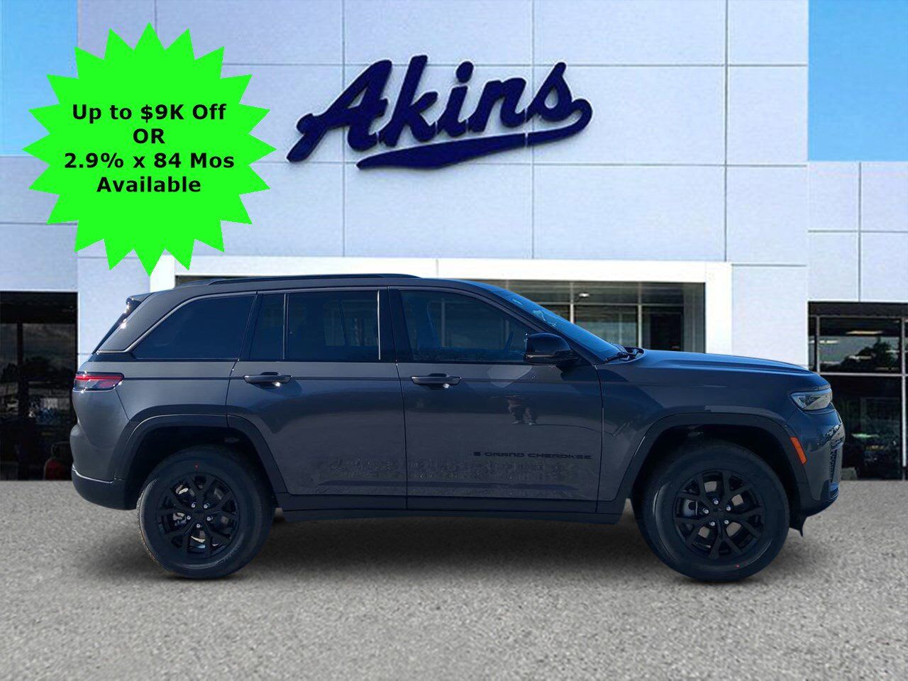 2026 Jeep Grand Cherokee Laredo Altitude