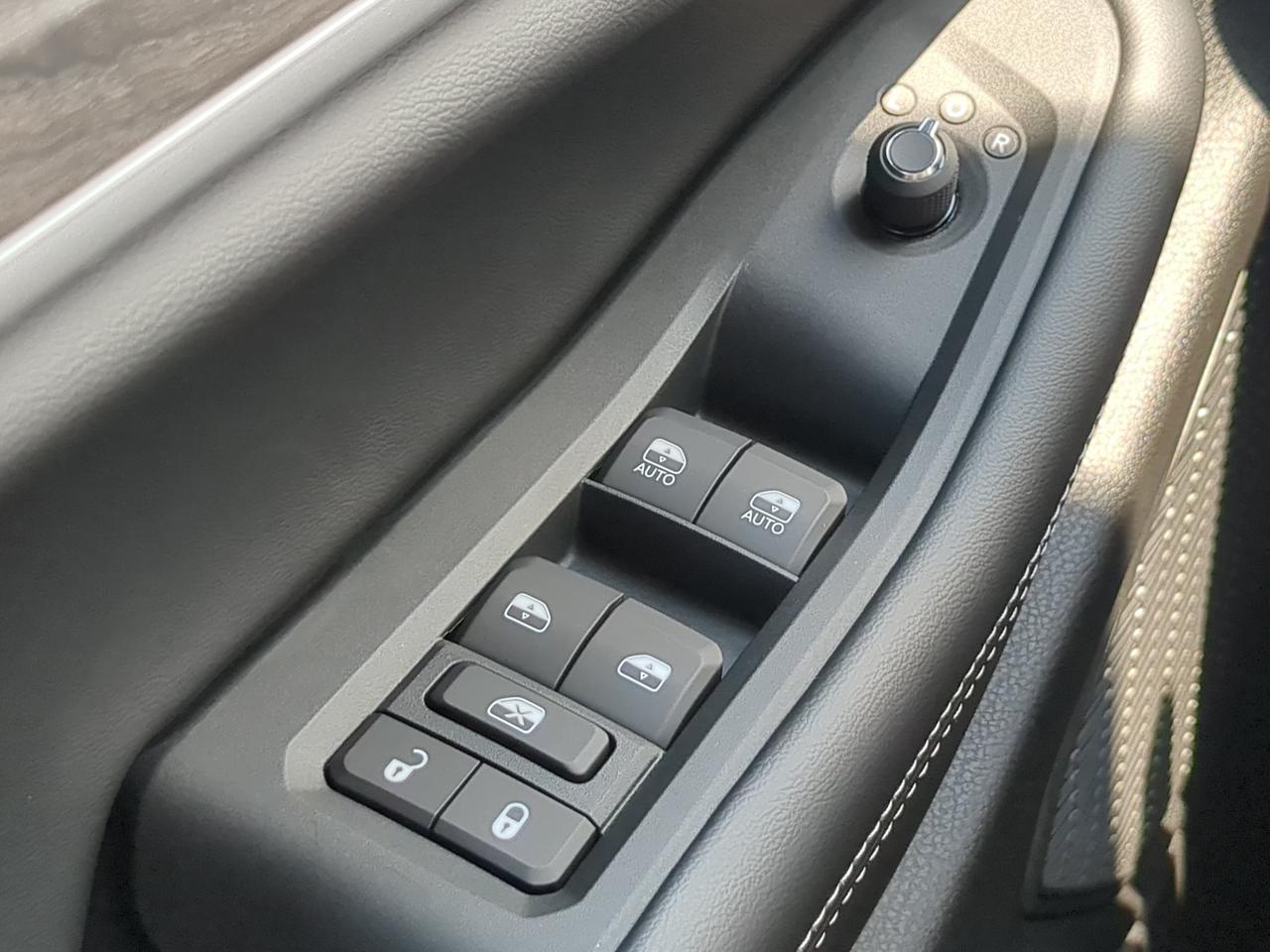 2026 Jeep Grand Cherokee Laredo Altitude Winder GA