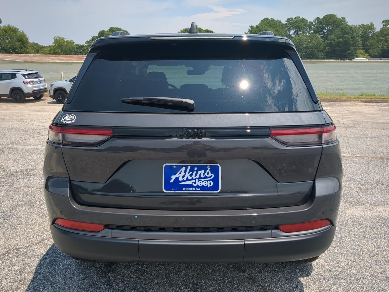 2026 Jeep Grand Cherokee Laredo Altitude Winder GA