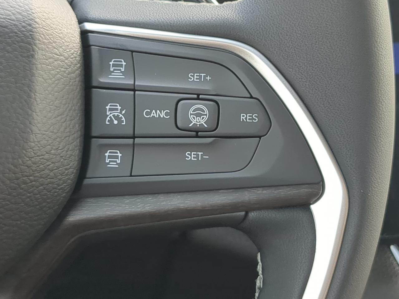 2026 Jeep Grand Cherokee Laredo Altitude Winder GA