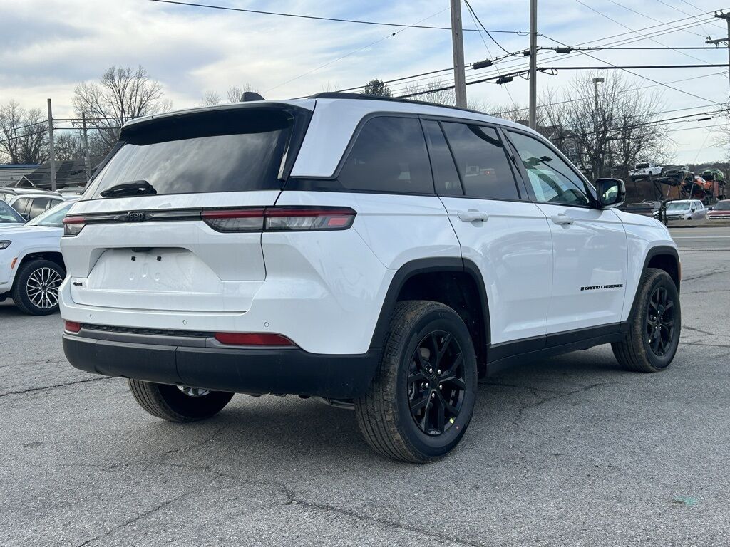 2026 Jeep Grand Cherokee Laredo Crestwood KY