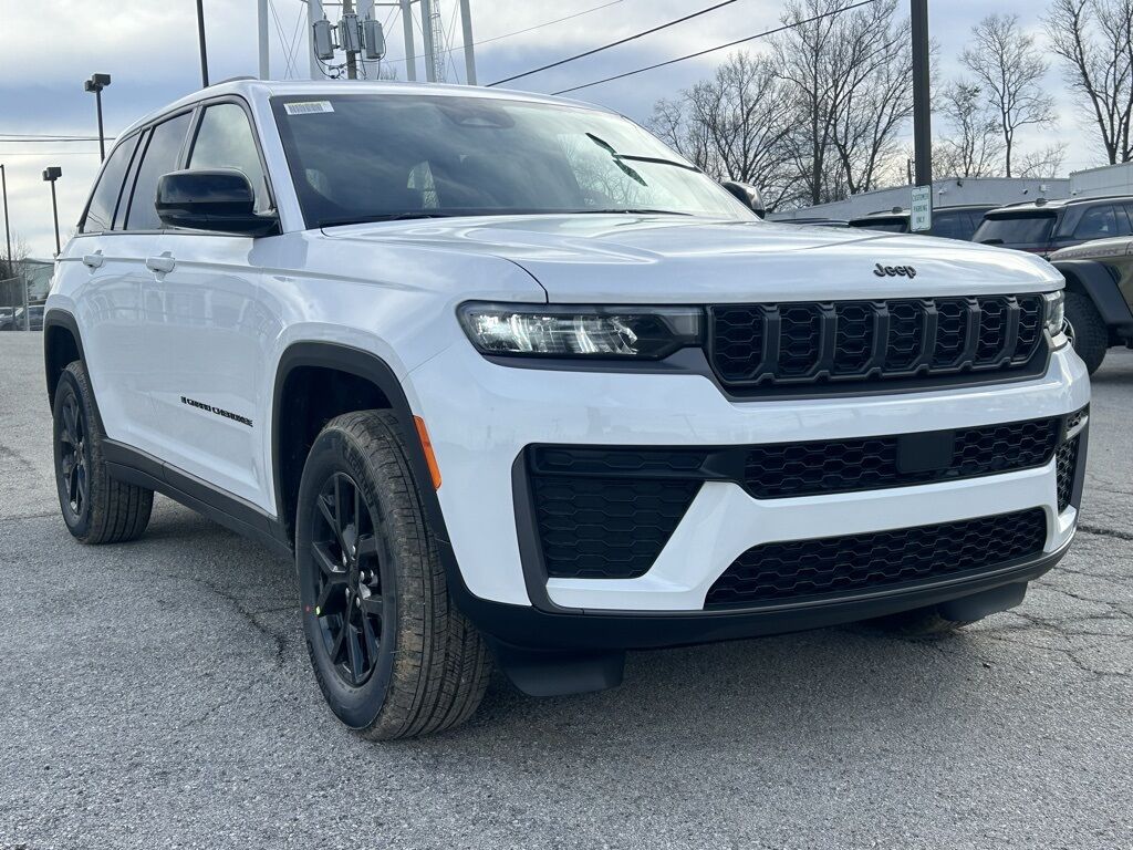 2026 Jeep Grand Cherokee Laredo Crestwood KY