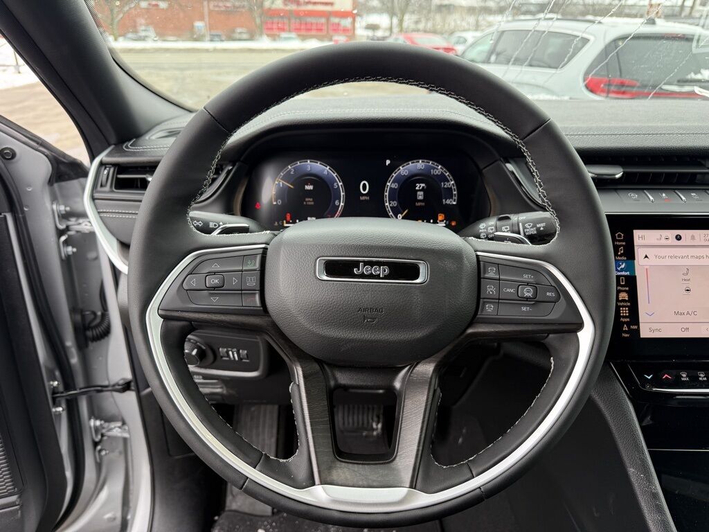 2026 Jeep Grand Cherokee Laredo Crestwood KY