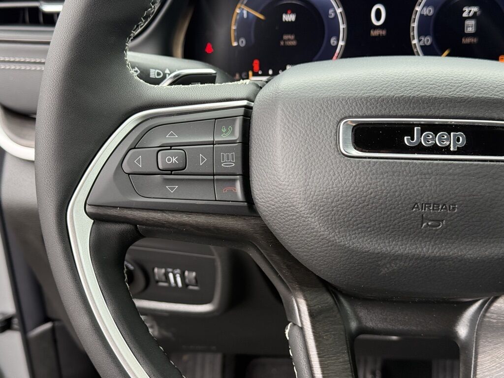 2026 Jeep Grand Cherokee Laredo Crestwood KY