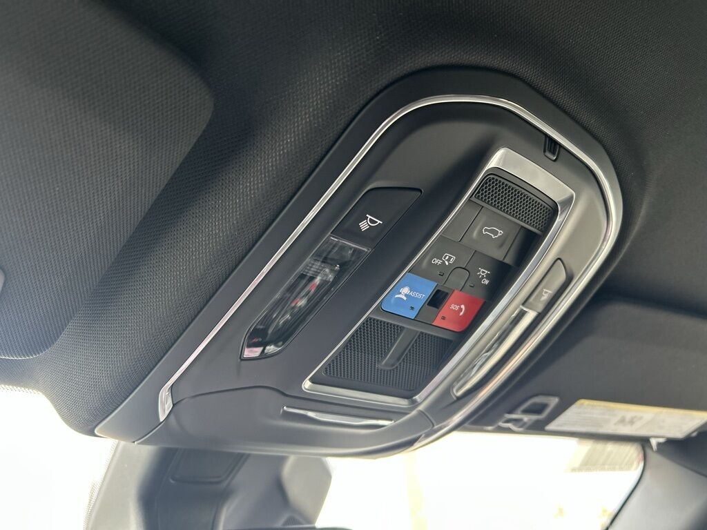 2026 Jeep Grand Cherokee Laredo Crestwood KY