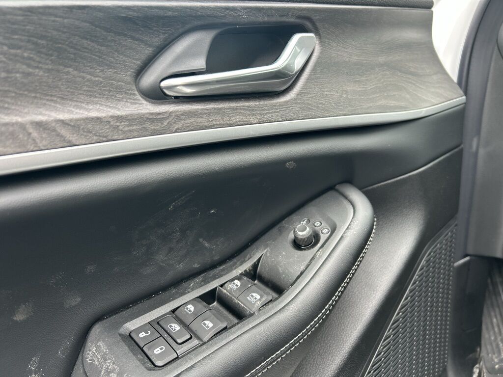 2026 Jeep Grand Cherokee Laredo Crestwood KY